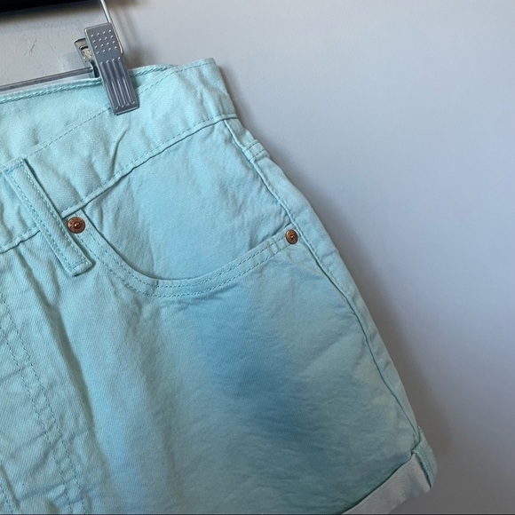 Levi’s high waisted Turquoise 501 shorts button fly size 32 🤍🤍 - Picture 3 of 10